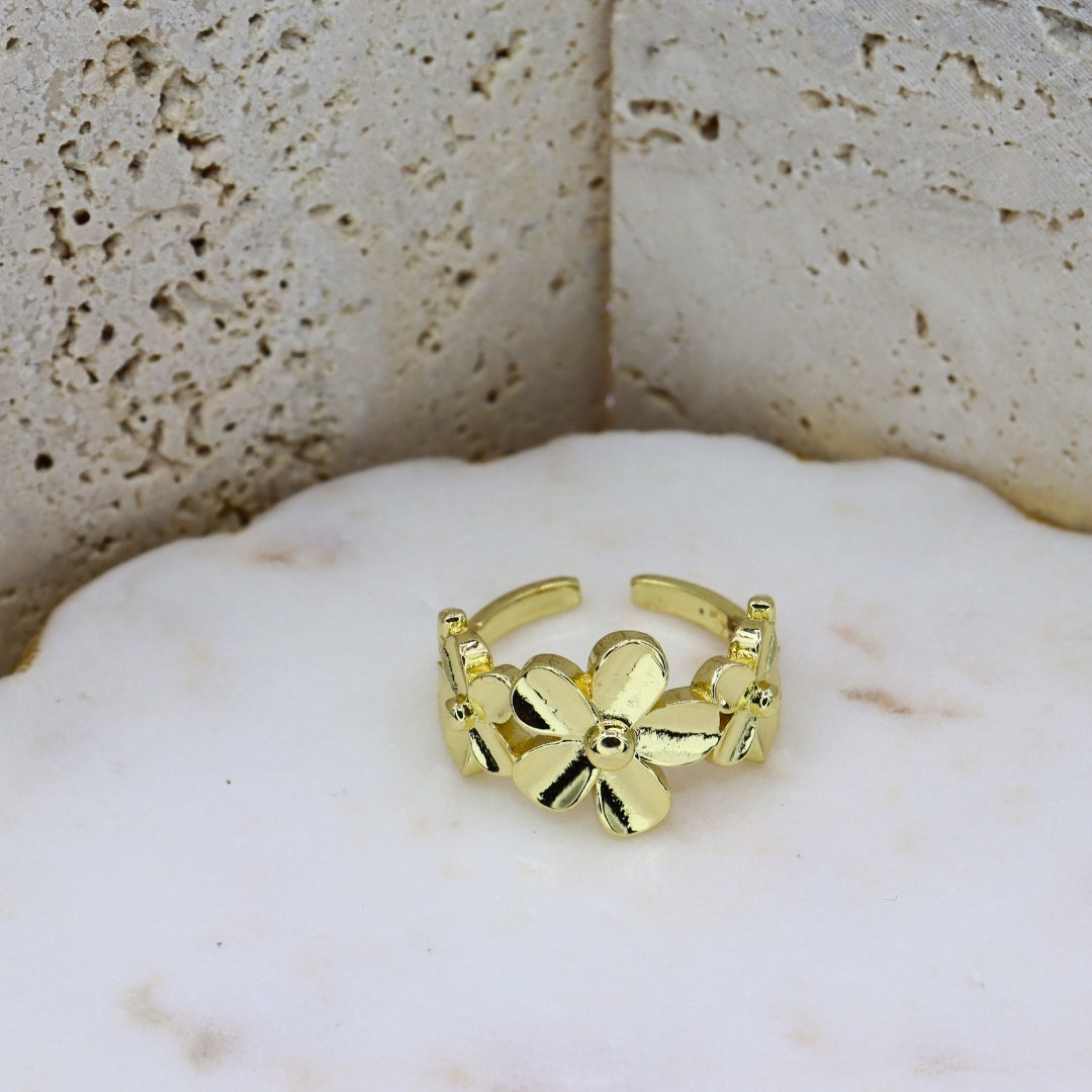 Trio Flower Ring - Adorn-iq