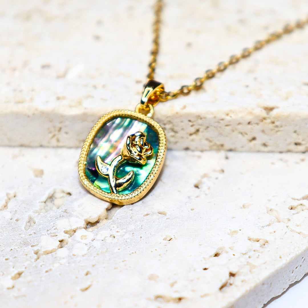 Green flower Necklace