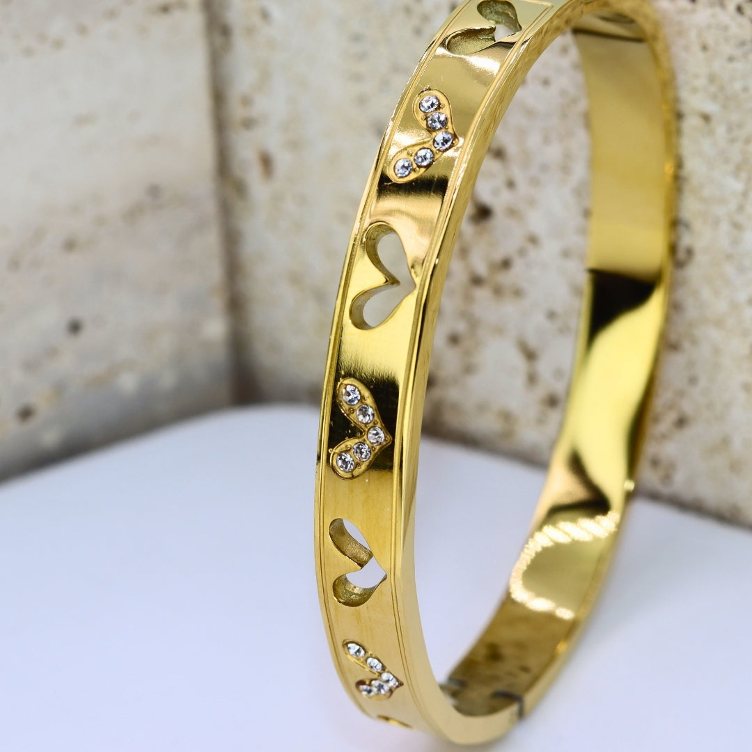 Alter Heart Bangle Bracelet - Adorn-iq