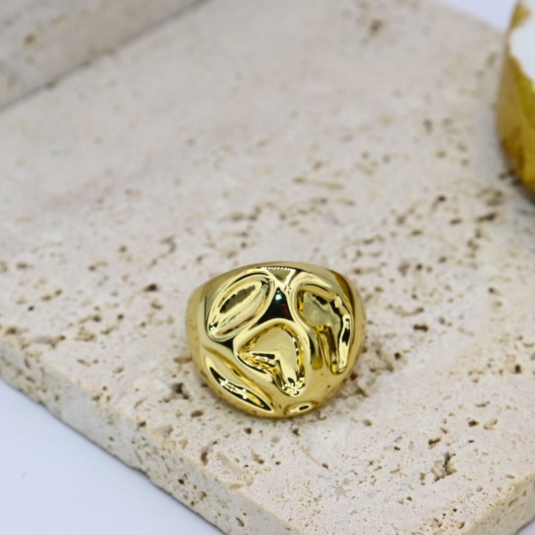 Chunky Gold Ring - Adorn-iq