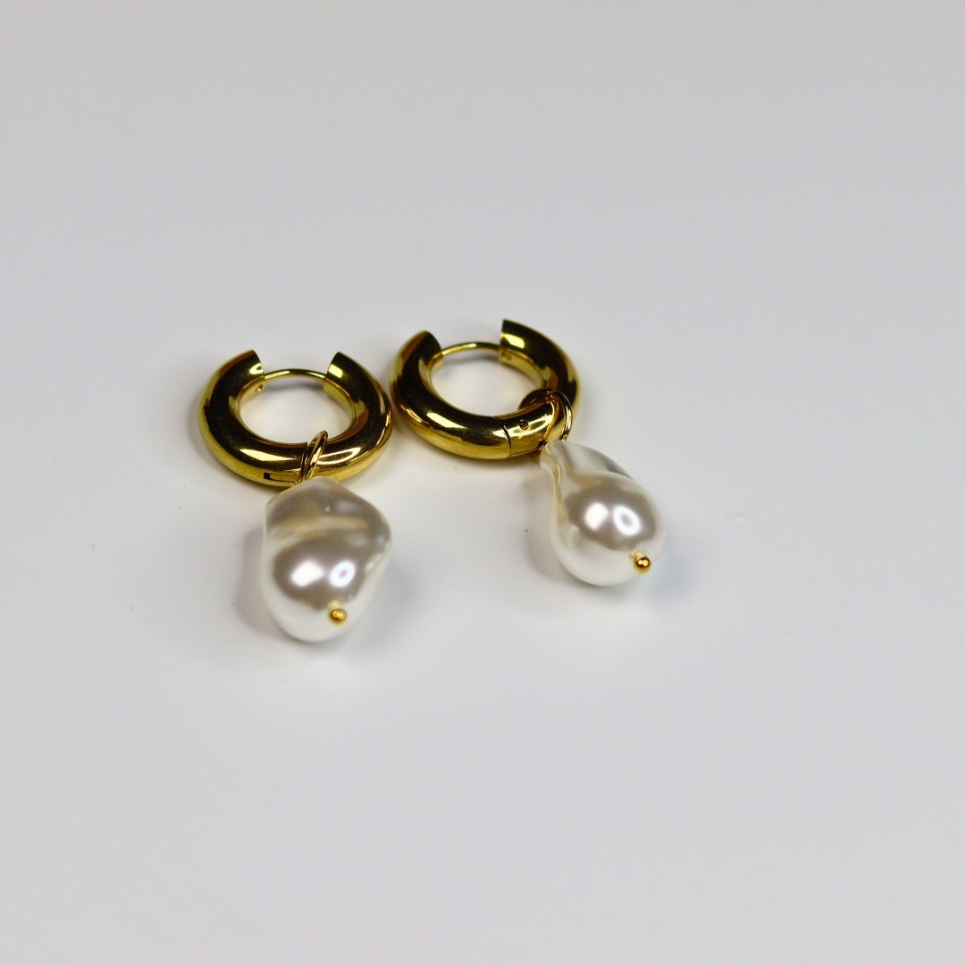 Chunky Pearl Drop Bali Hoops - Adorn-iq