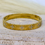 Clover Pattern Bracelet - Adorn-iq