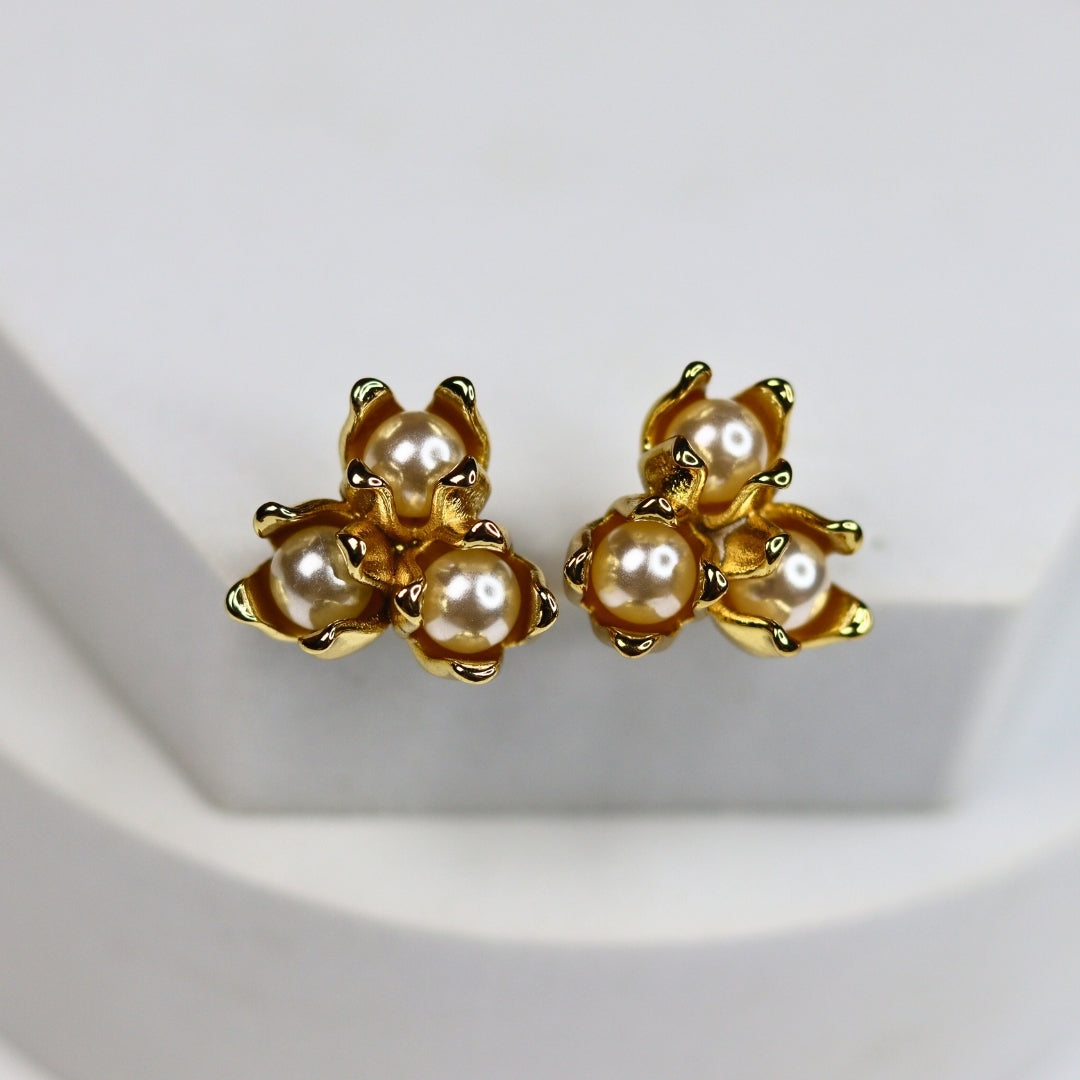 Floral Pearl Earrings - Adorn-iq