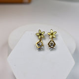 Floral Square Solitaire Earrings - Adorn-iq