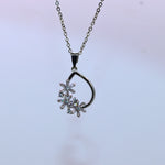 Flower Zircon Necklace in silver