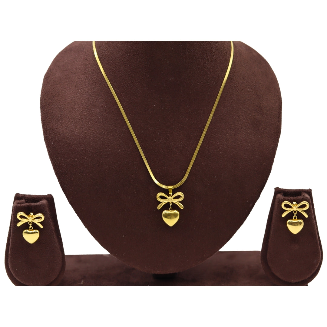 Gold Bow Heart Combo Set in gold