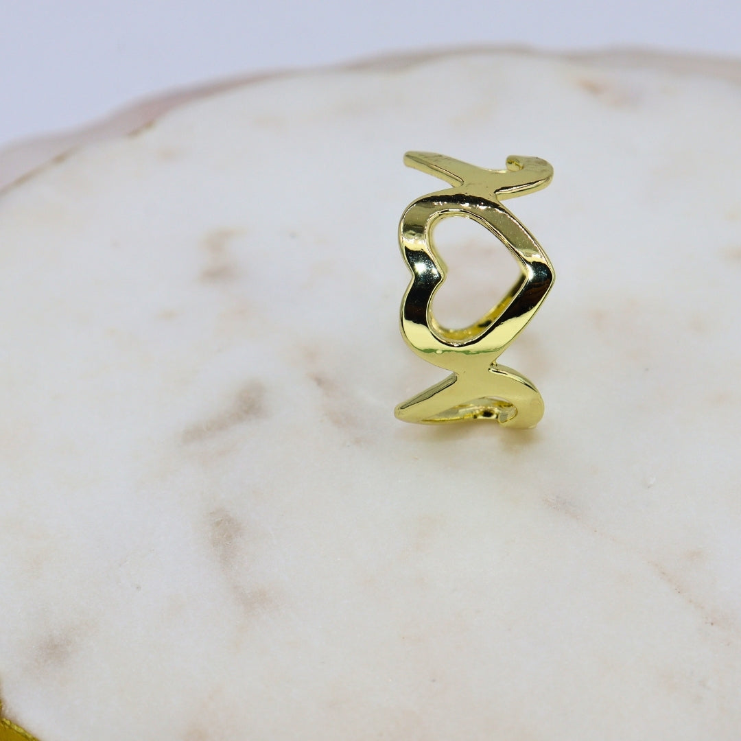 Hallow Heart Ring - Adorn-iq