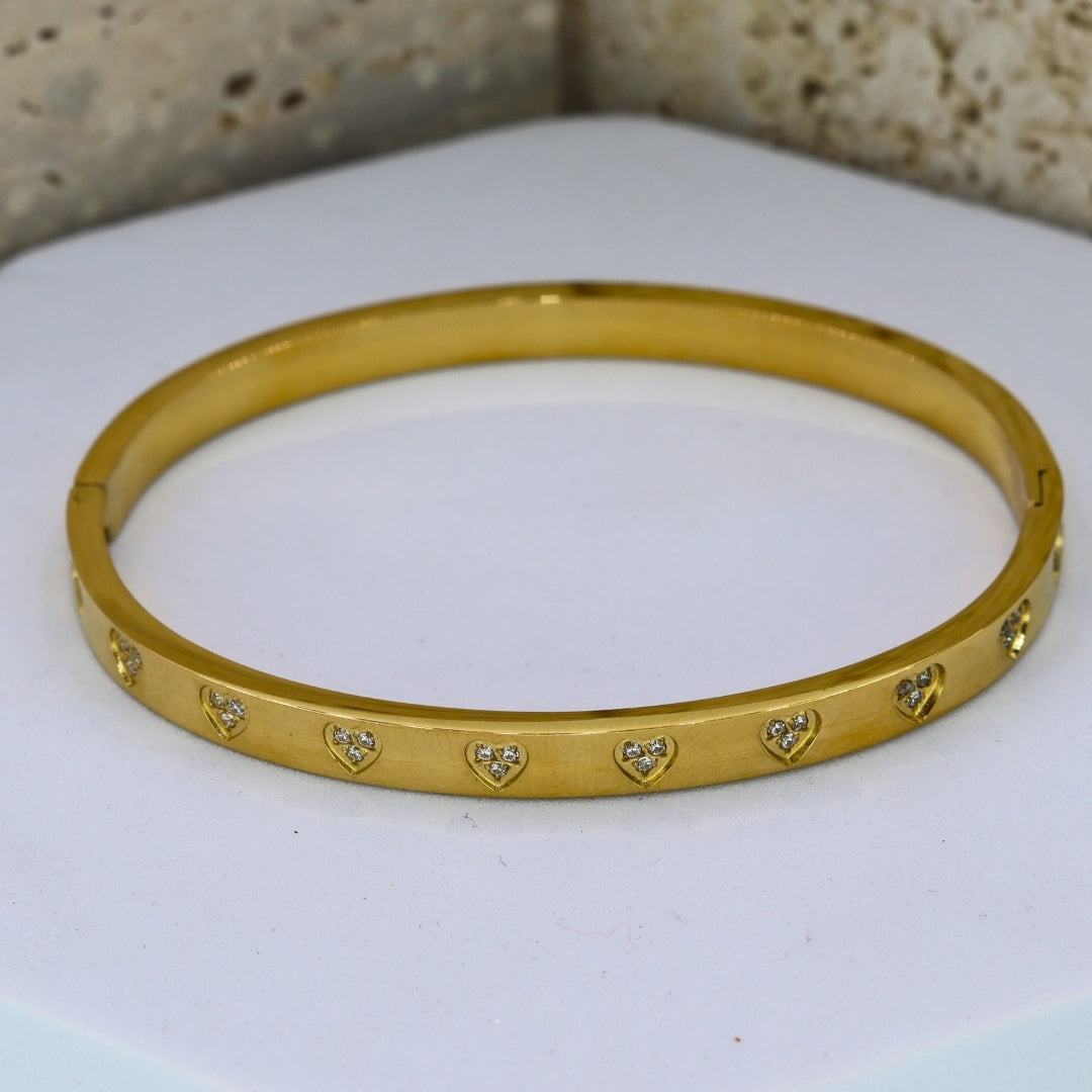 Heart Bangle Bracelet - Adorn-iq