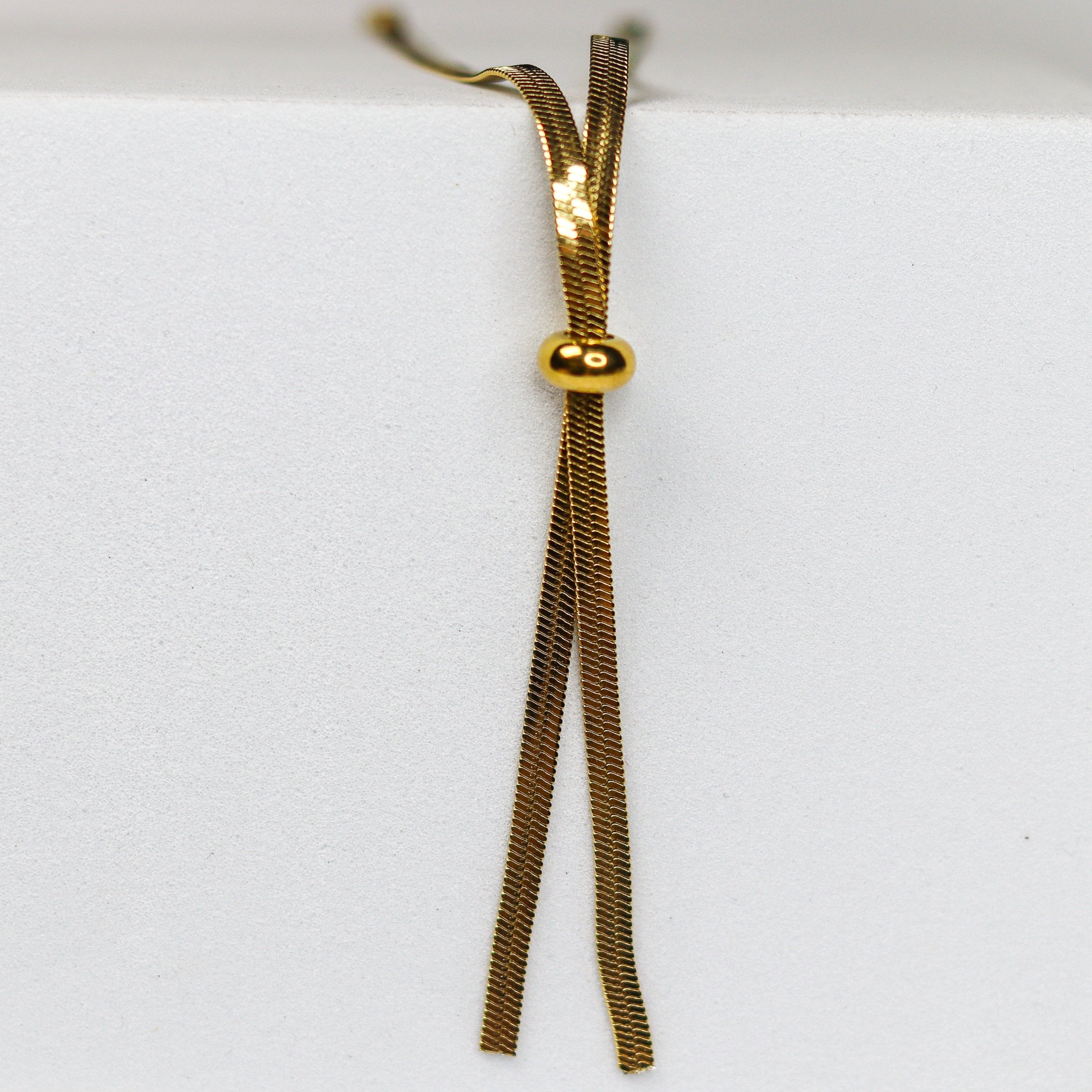 Sleek Snake Chain - Adorn-iq