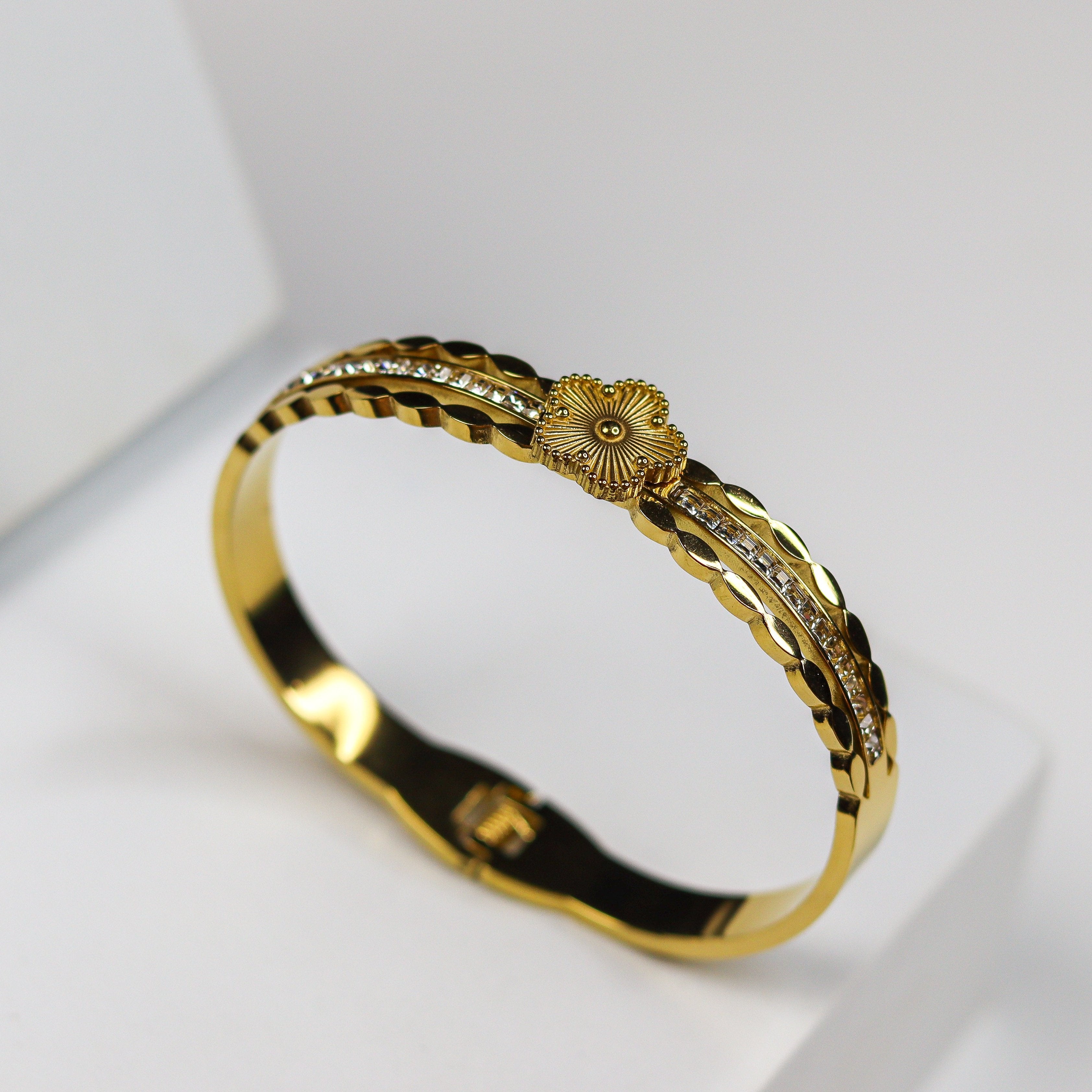 Golden Bloom Bangle Bracelet - Adorn-iq