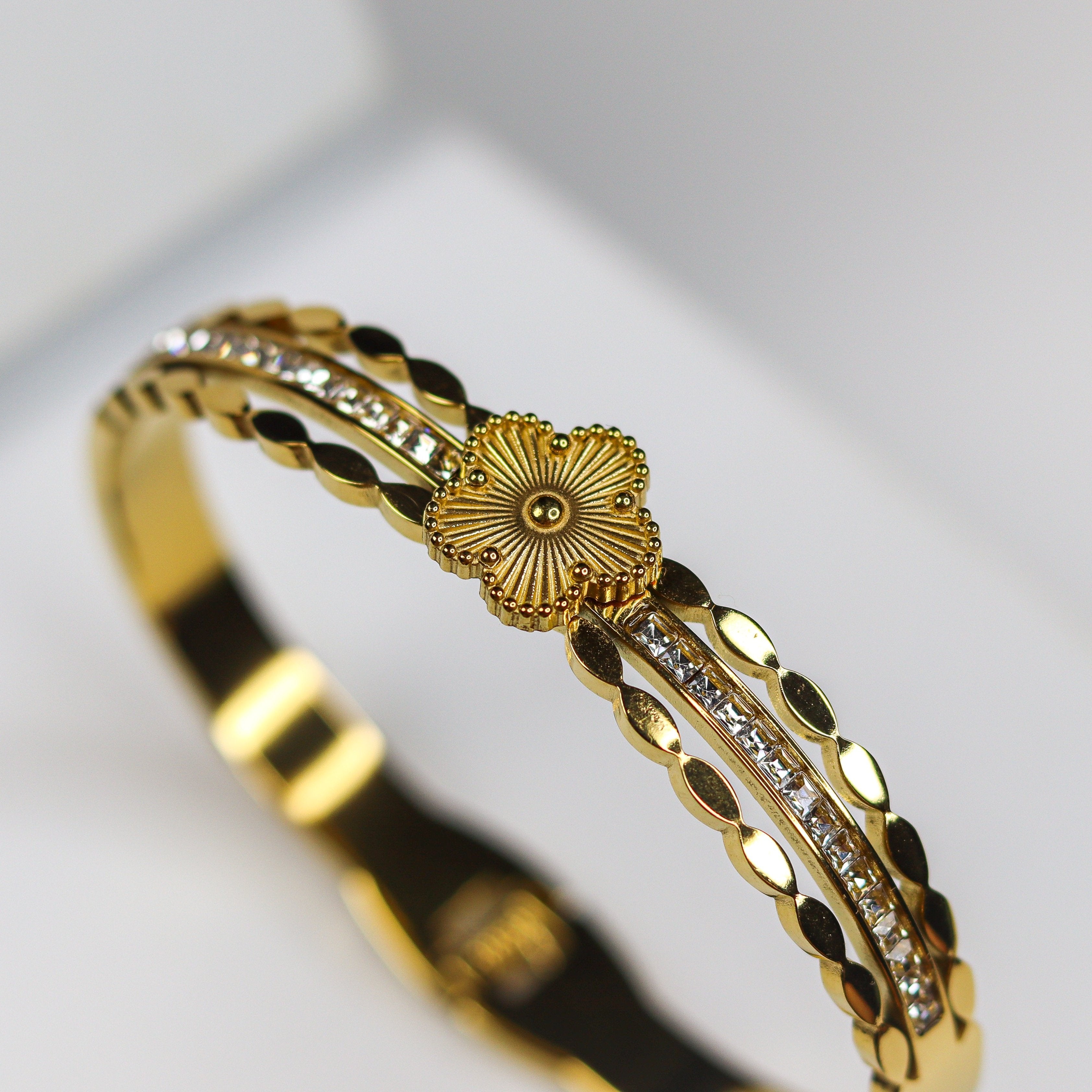 Golden Bloom Bangle Bracelet - Adorn-iq