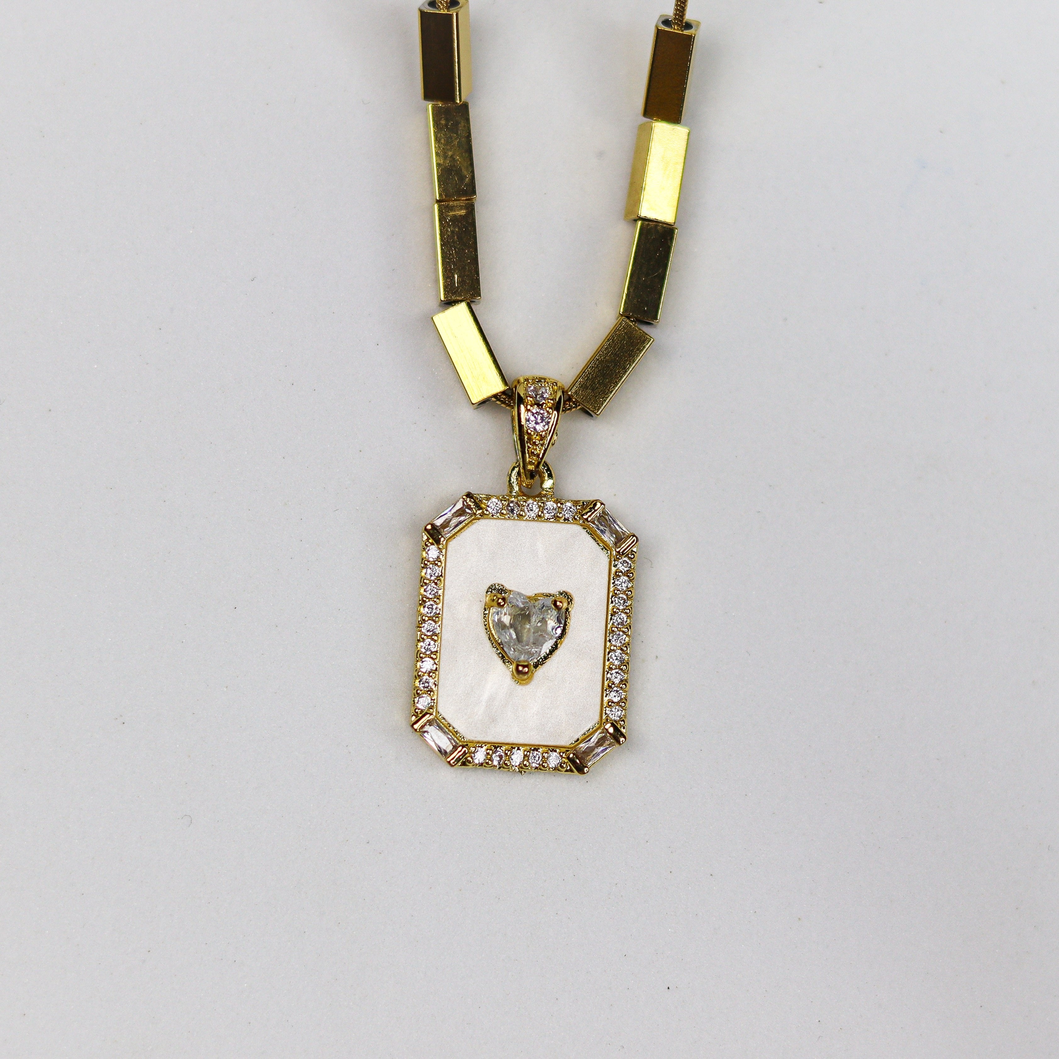Classic Zircon Mother Pearl Necklace - Adorn-iq