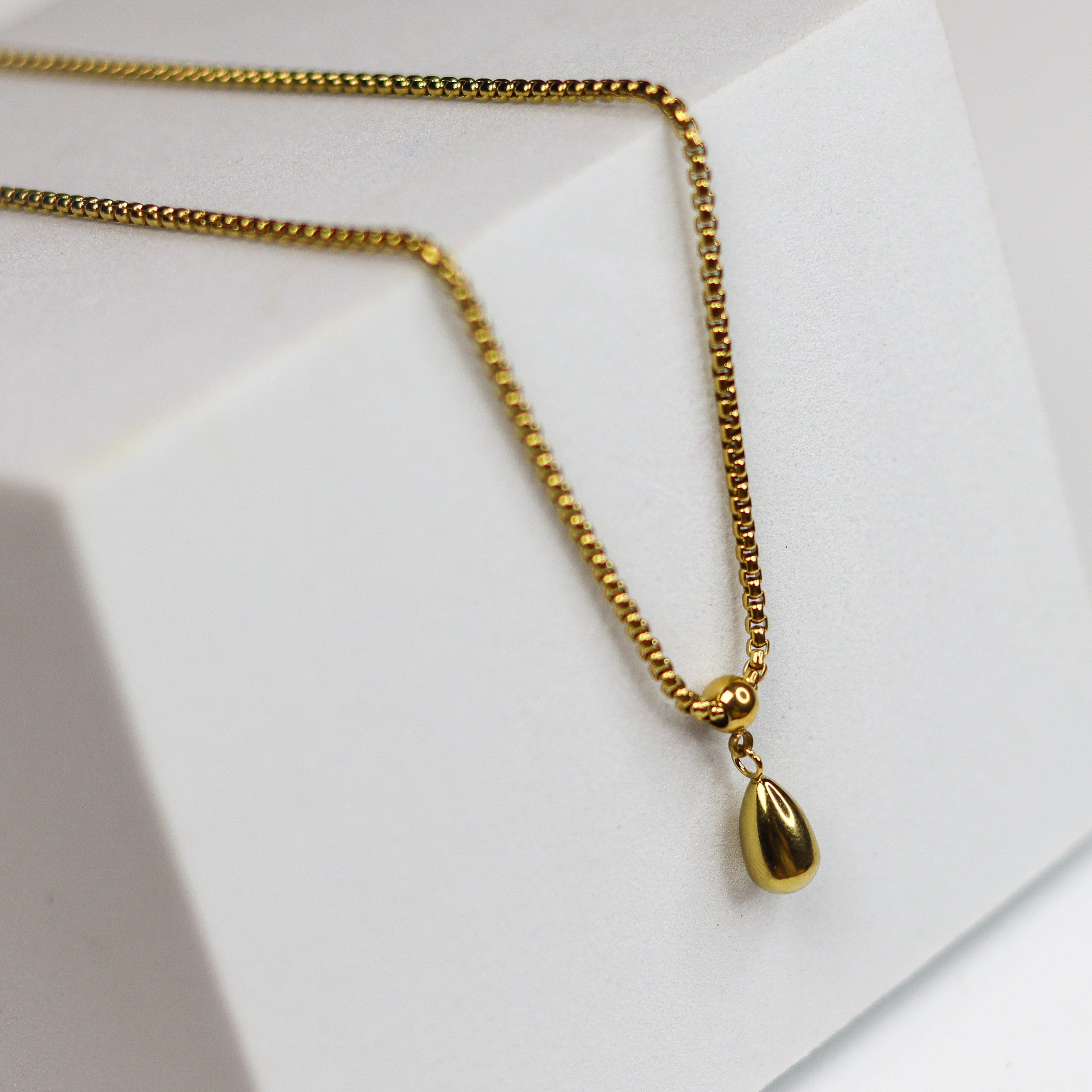 Vintage Gold Drop Necklace - Adorn-iq