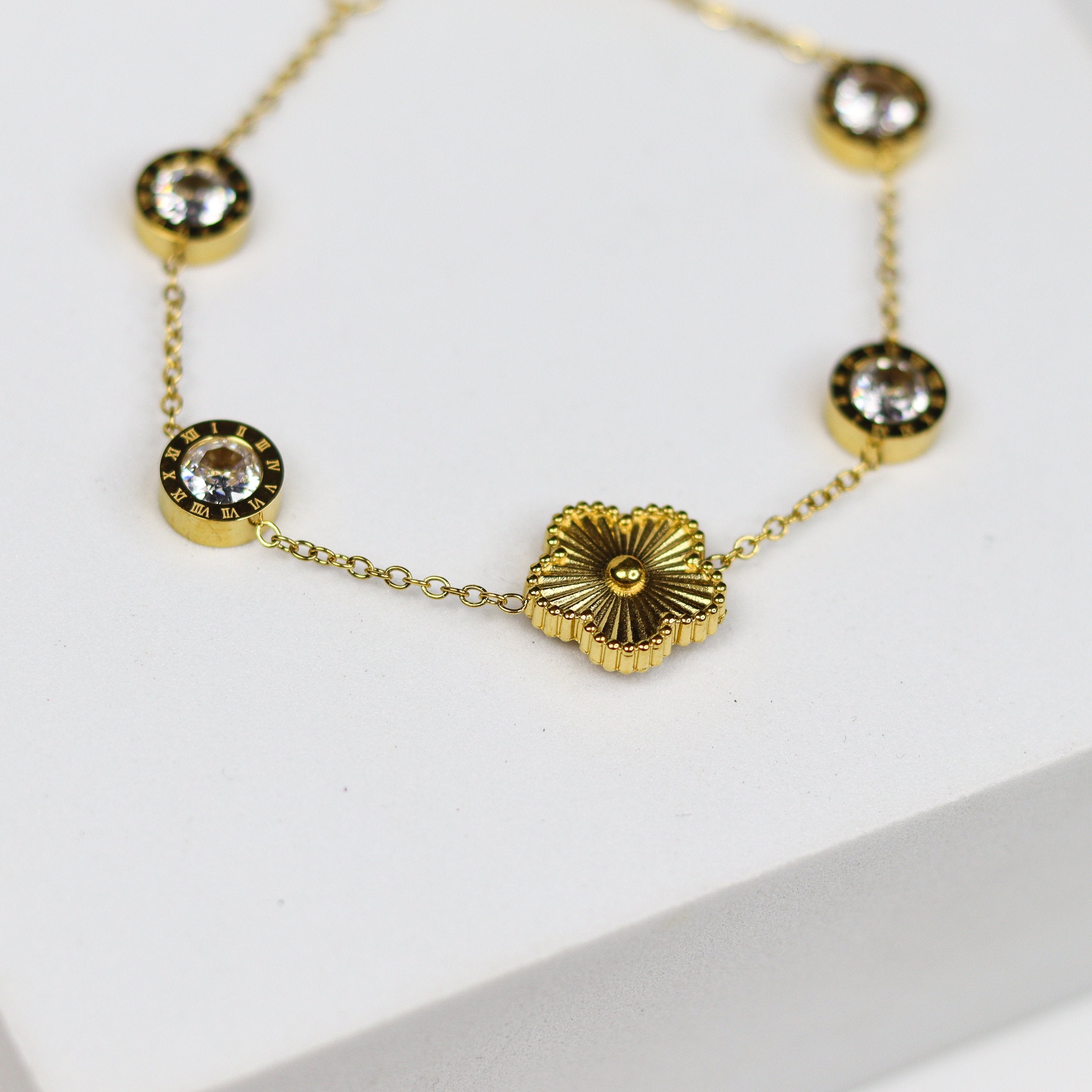 Roman Bloom Bracelet - Adorn-iq