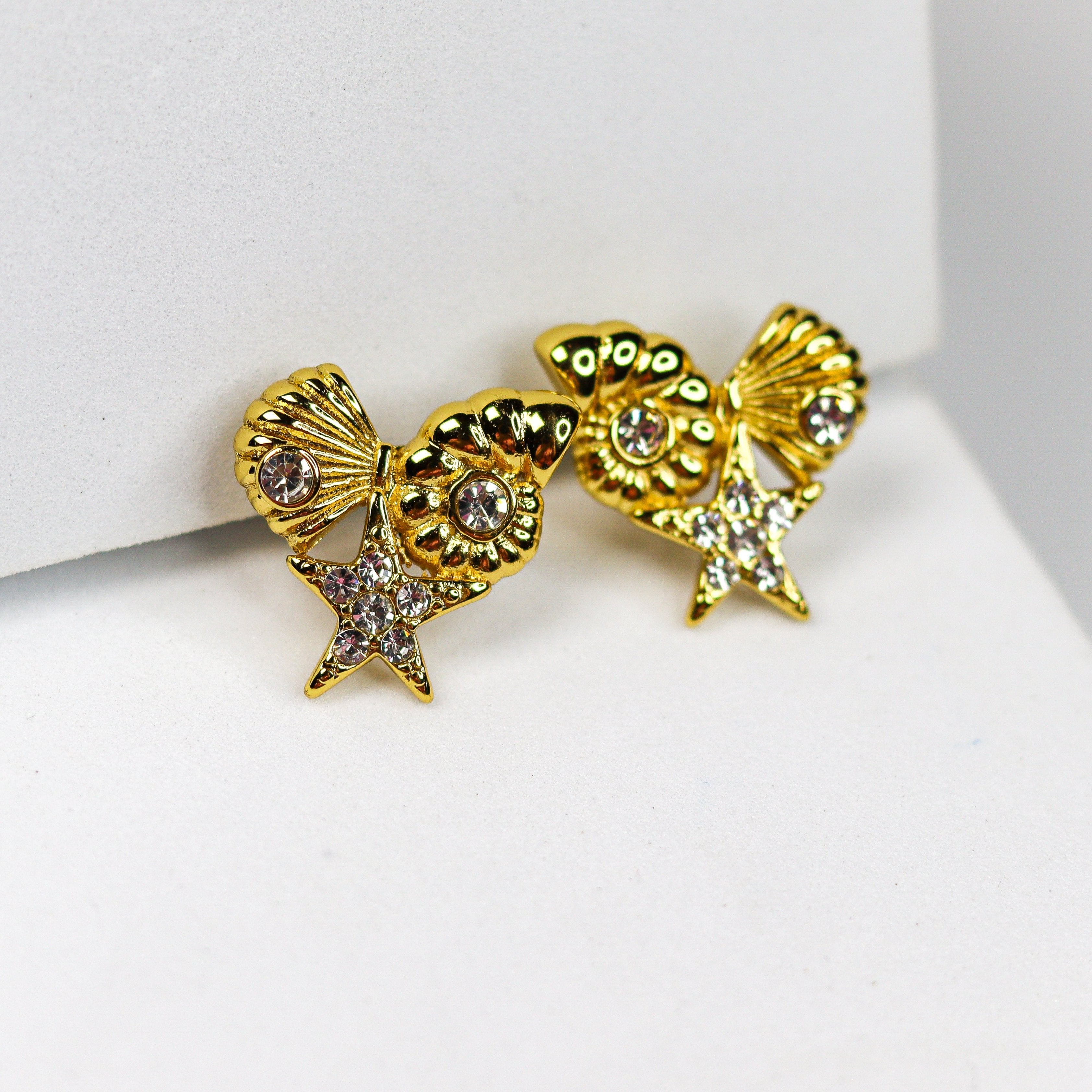 Starry Seashell Earrings - Adorn-iq