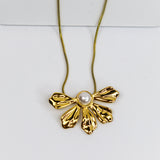 Semi Gold Bloom Necklace