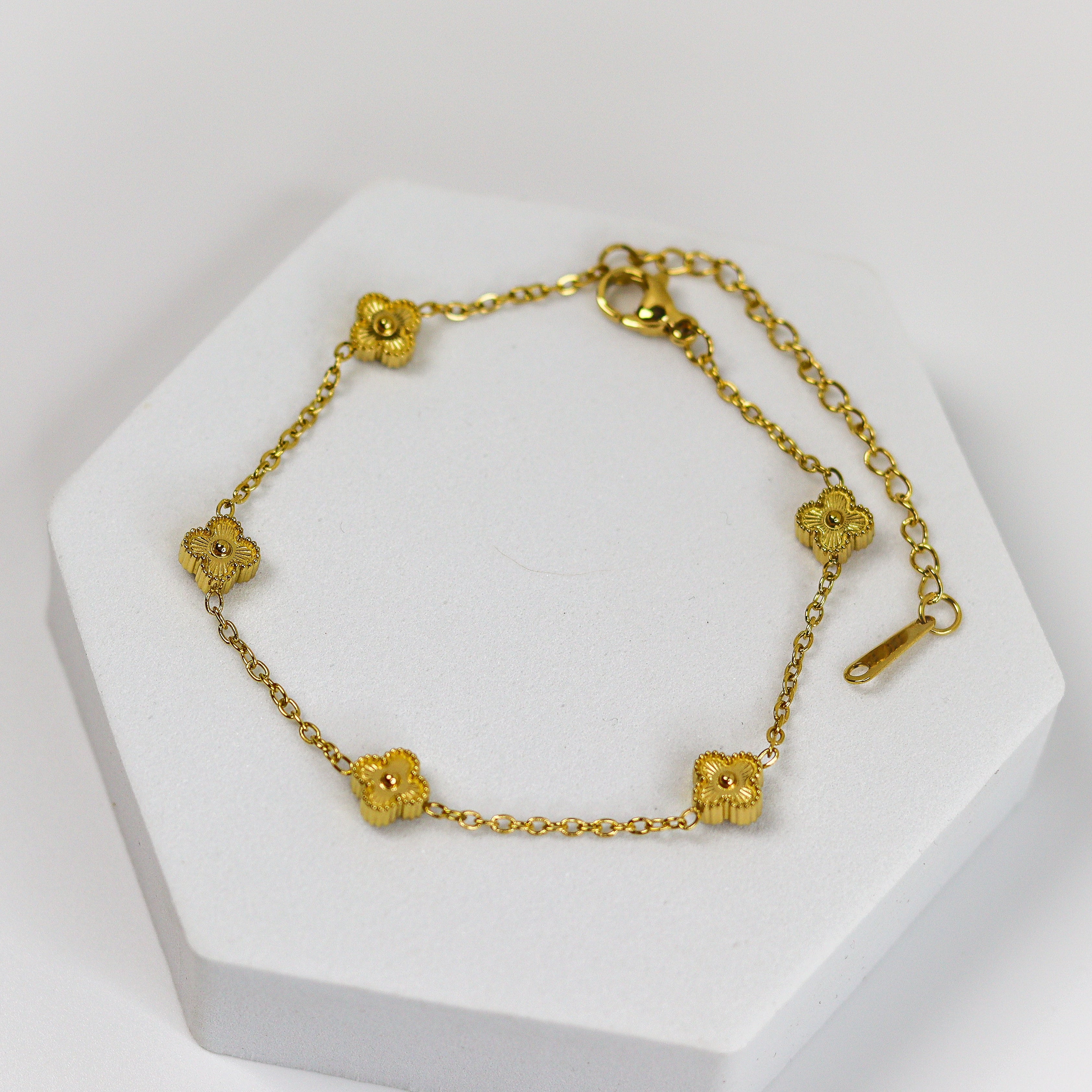 Honey Clover Chain Bracelet