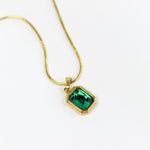 Classic emerald necklace