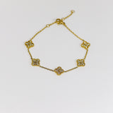 Minimal Studded Clover Chain Bracelet