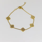 Minimal Studded Clover Chain Bracelet