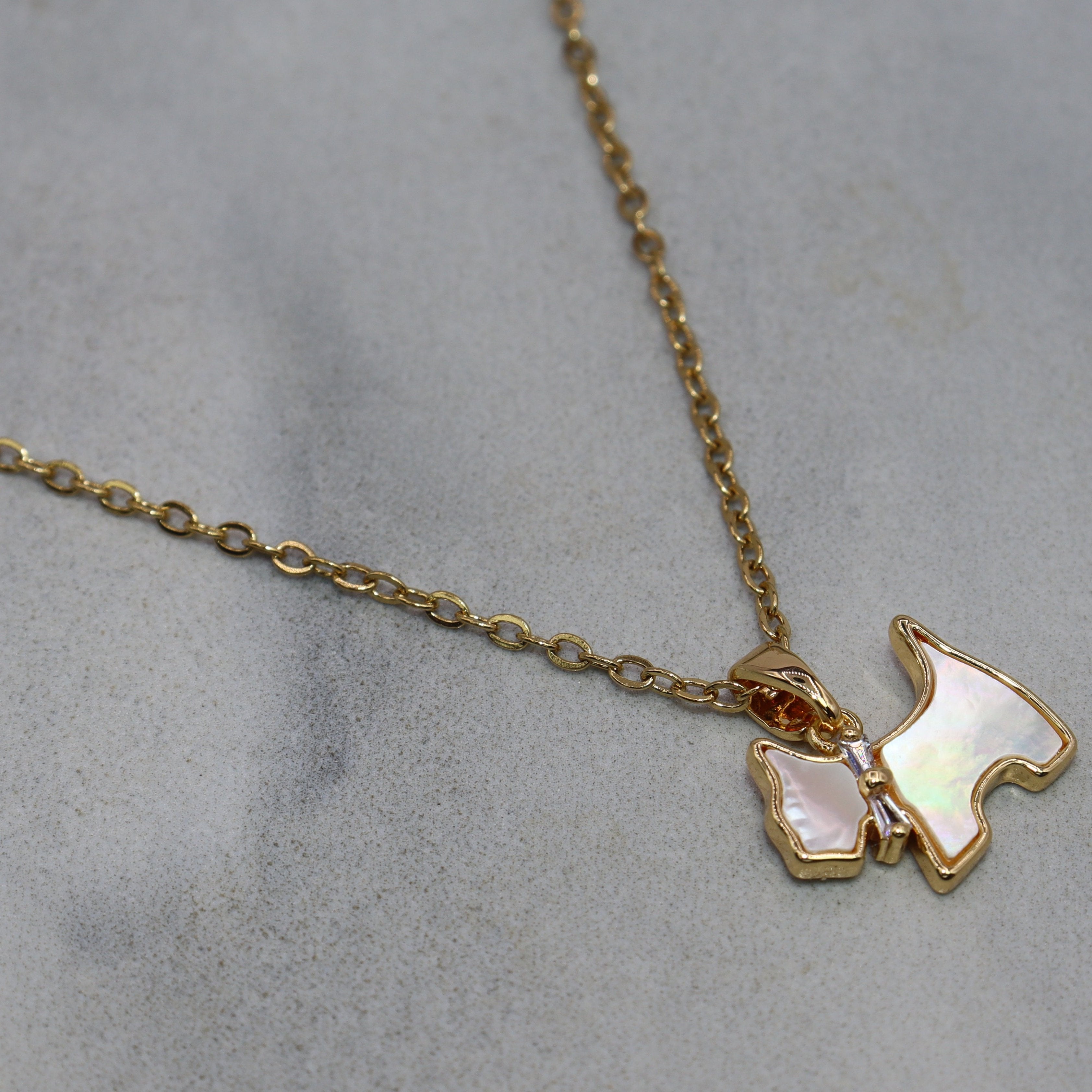 Puppy Love Necklace - Adorn-iq