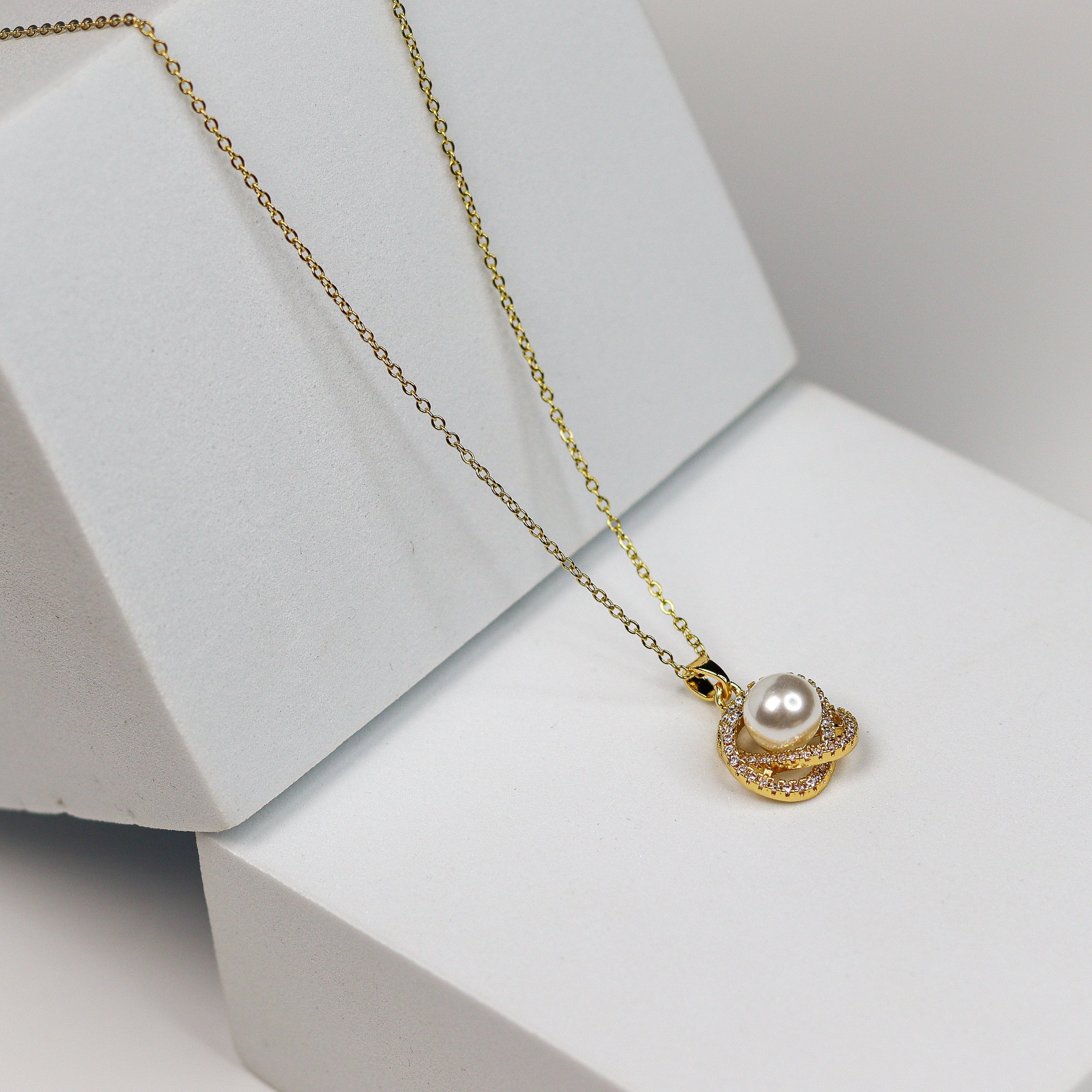 Zircon Swirl Pearl Necklace - Adorn-iq