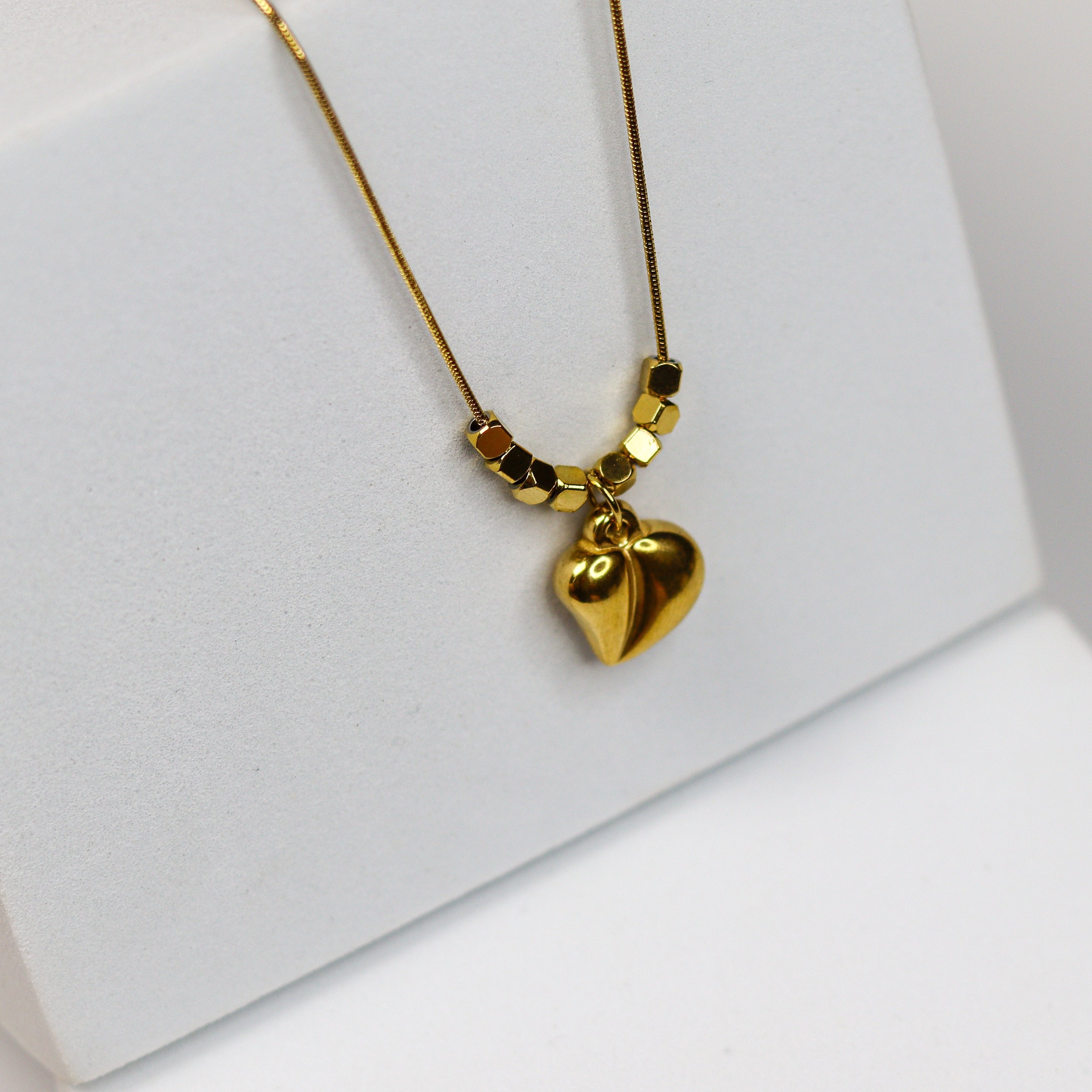 Heart Beads Necklace - Adorn-iq