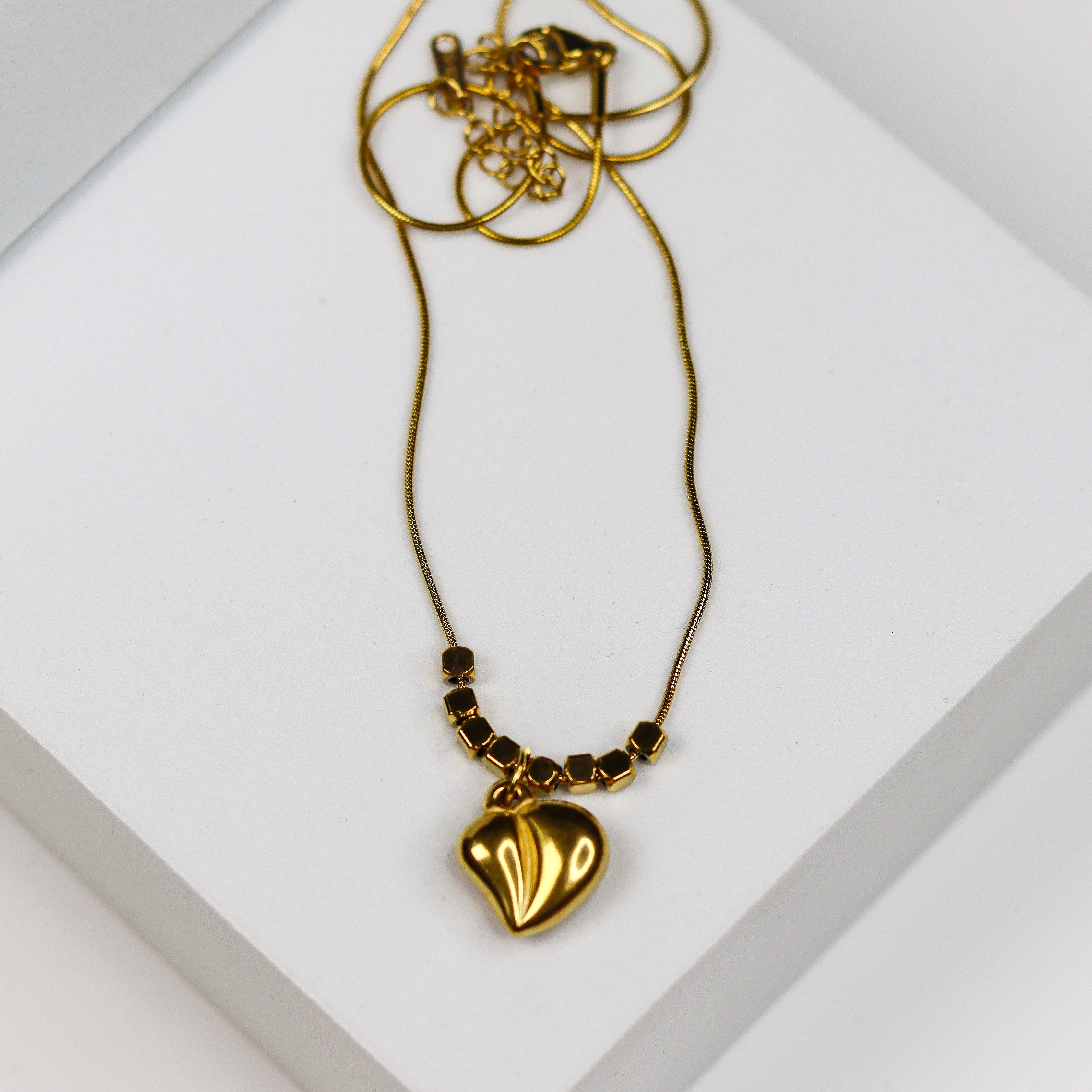 Heart Beads Necklace - Adorn-iq