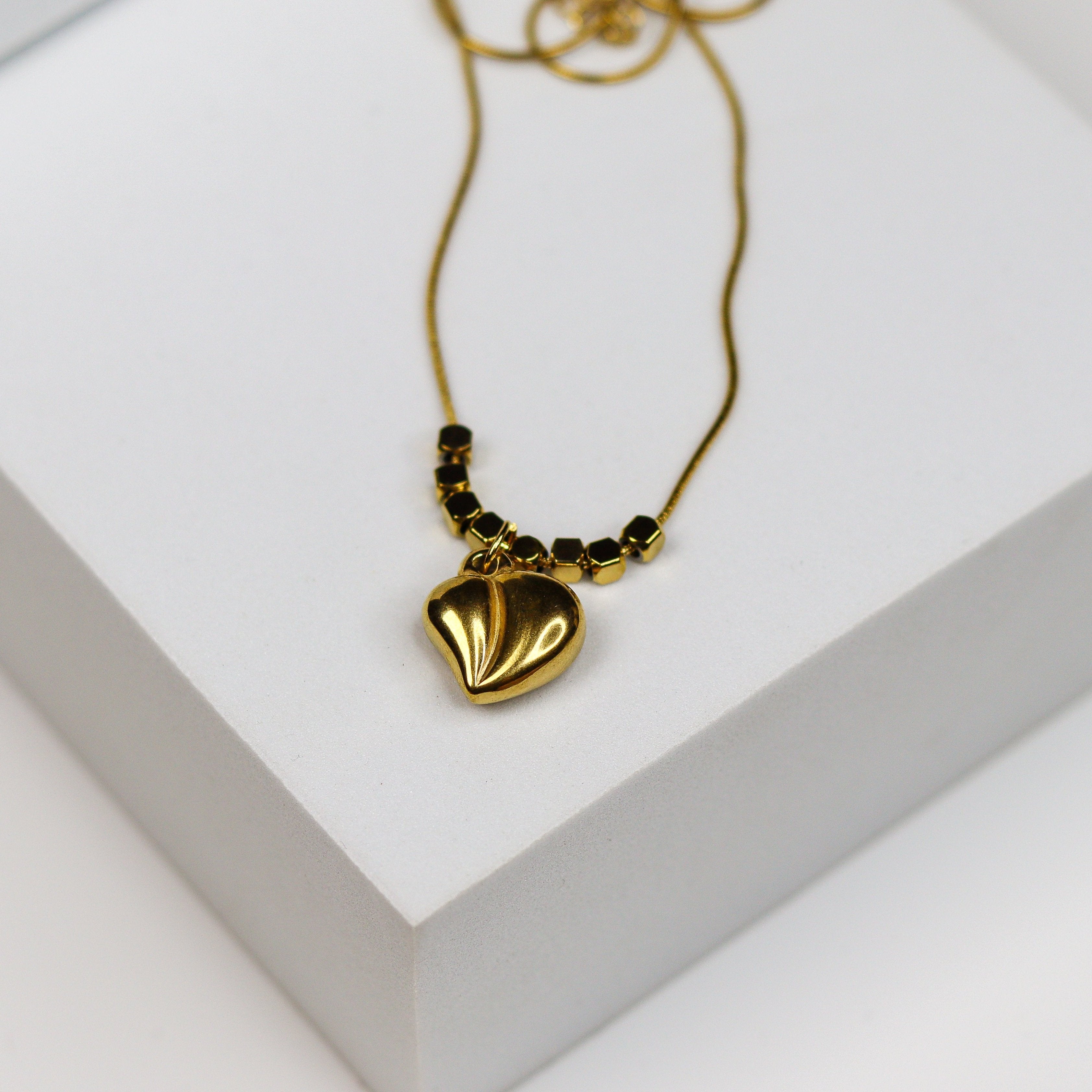 Heart Beads Necklace - Adorn-iq