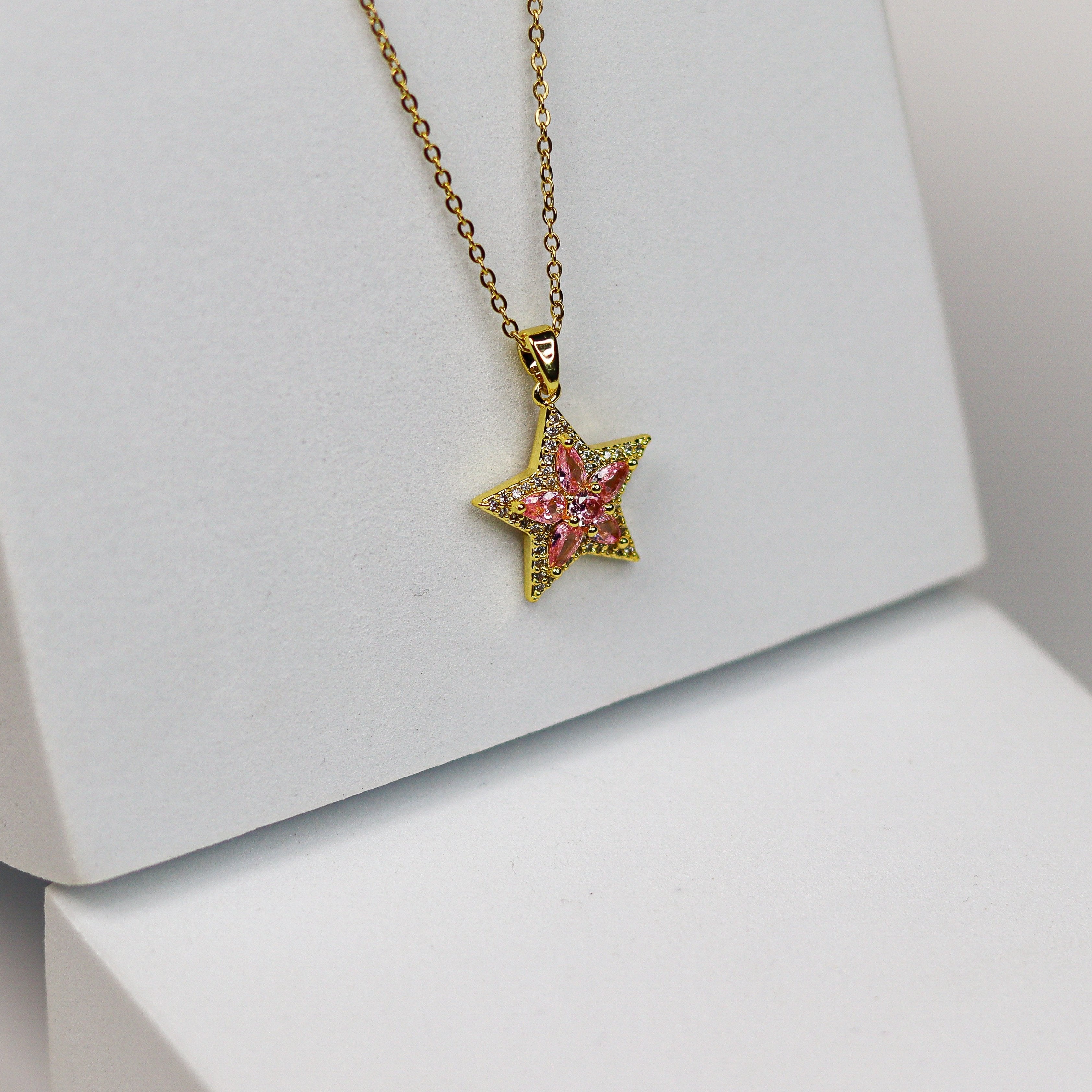 Crystal Star Necklace - Adorn-iq