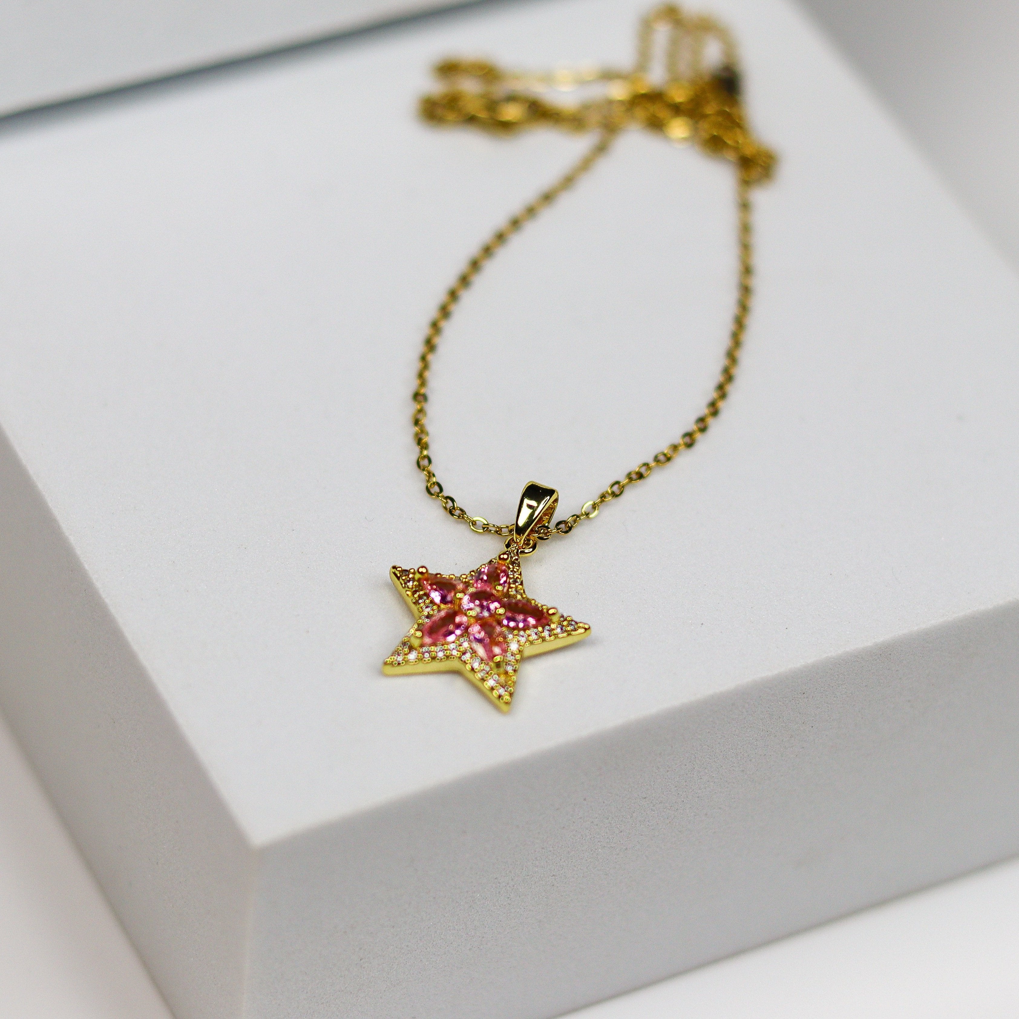Crystal Star Necklace - Adorn-iq