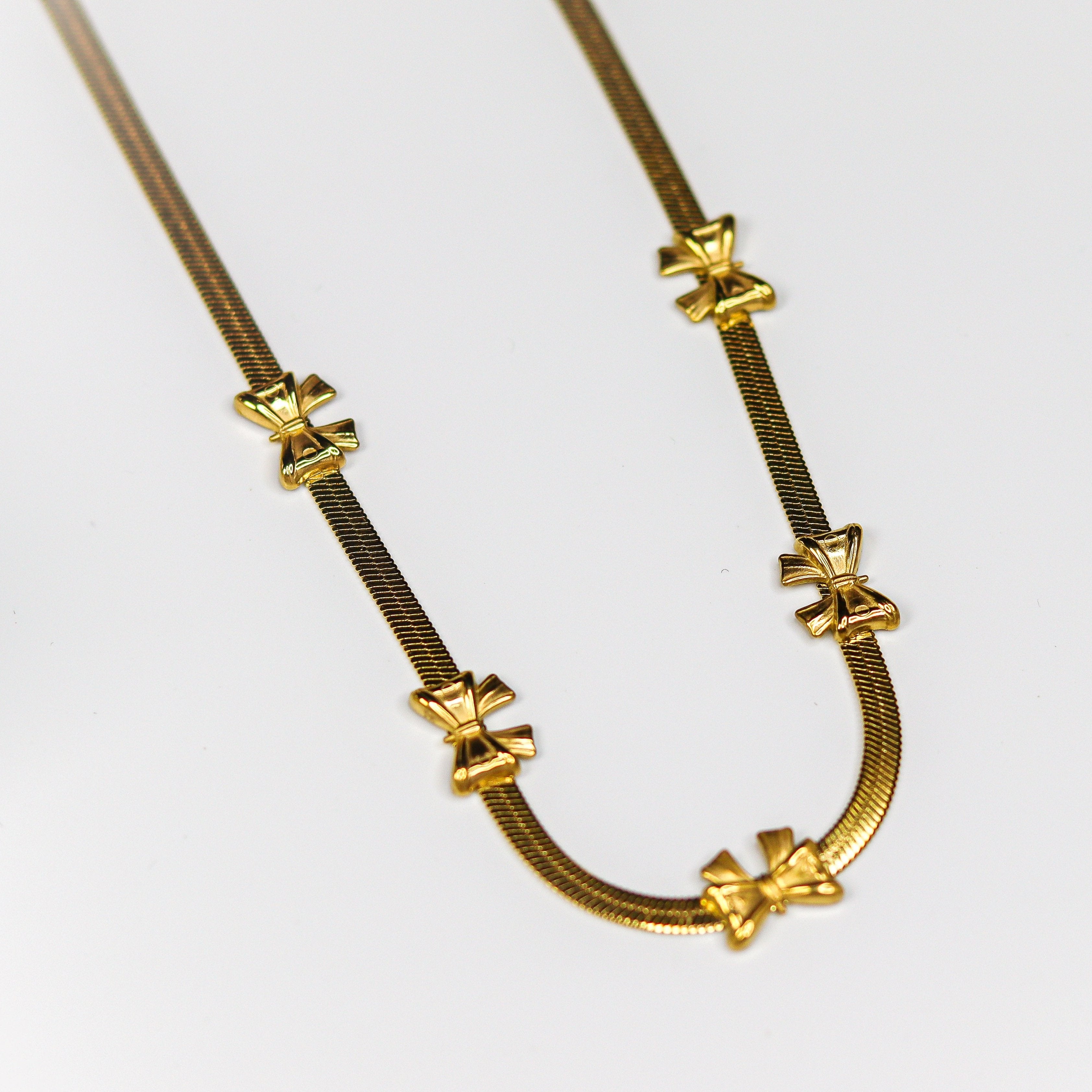 Mini Vintage Bow Necklace - Adorn-iq