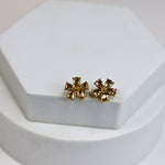 Minimal Floral Stud Earrings - Adorn-iq