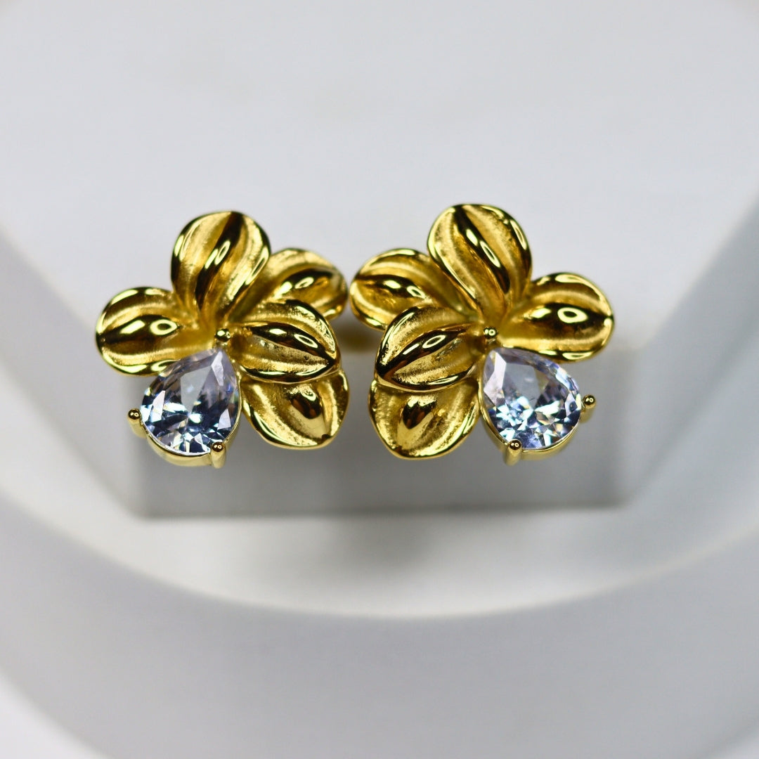 Solitaire Petal Earrings - Adorn-iq