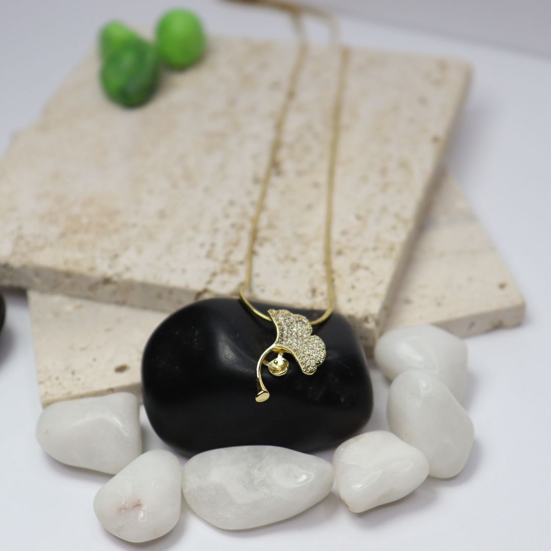 Tree Pendant Necklace - Adorn-iq