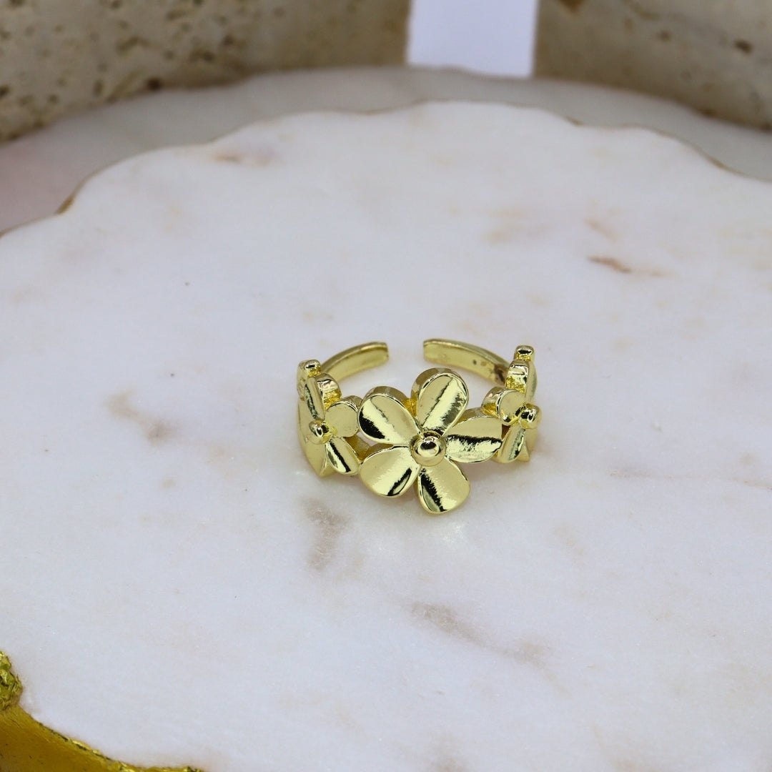 Trio Flower Ring - Adorn-iq