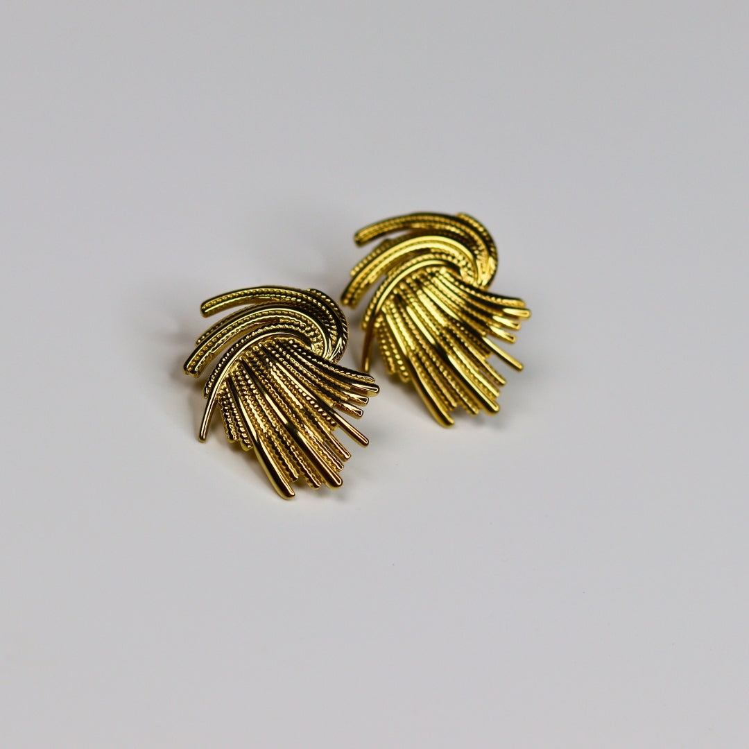 Vintage Feather Earrings - Adorn-iq