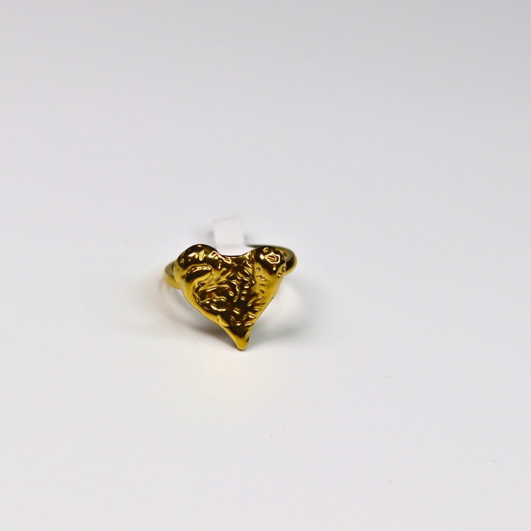 Vintage Heart Ring - Adorn-iq