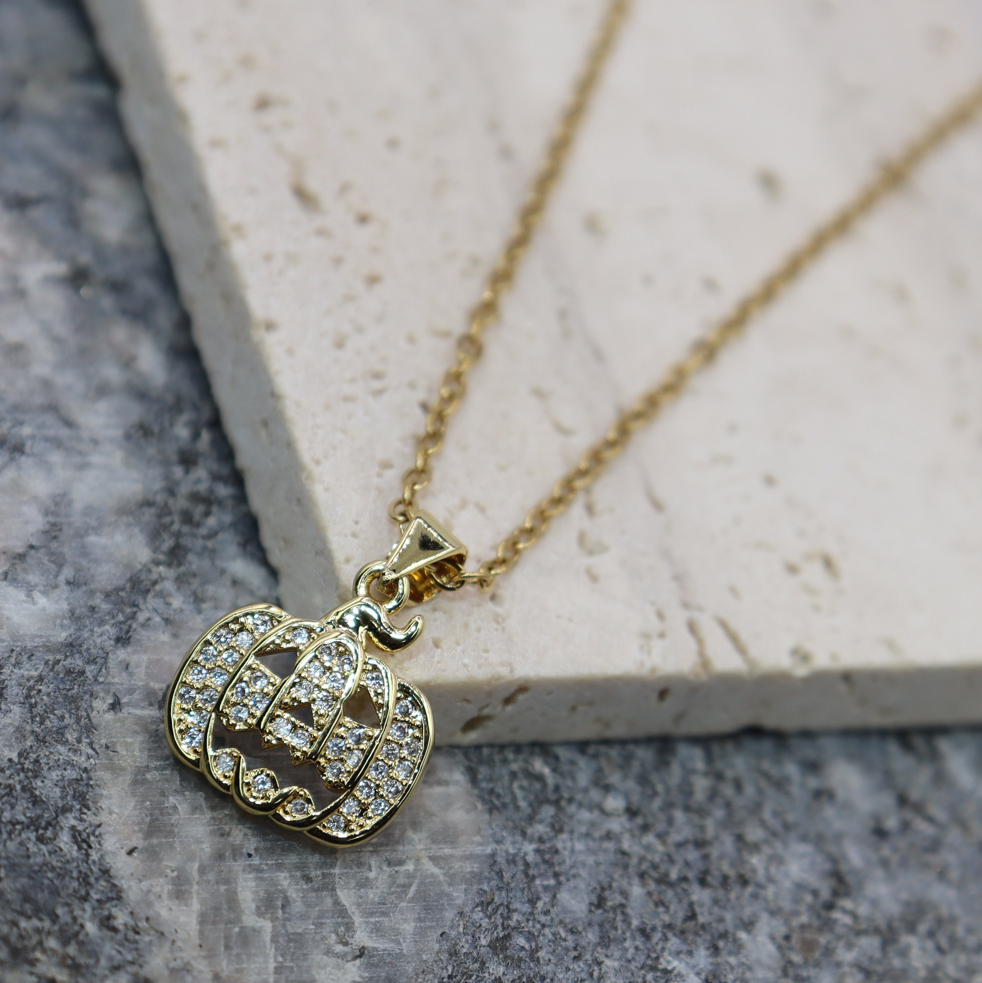 Pumpkin Stones Necklace - Adorn-iq