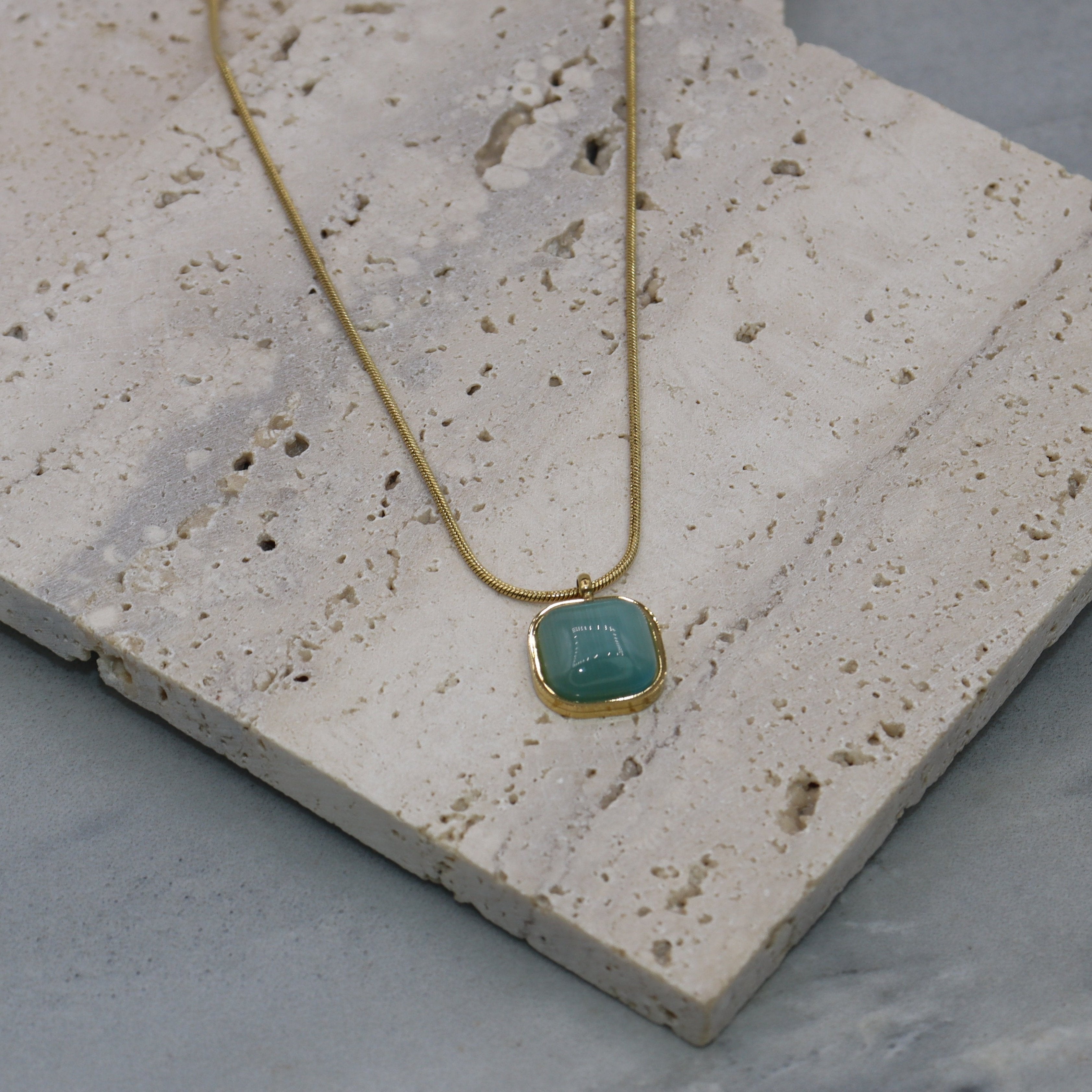 Turquoise Necklace - Adorn-iq