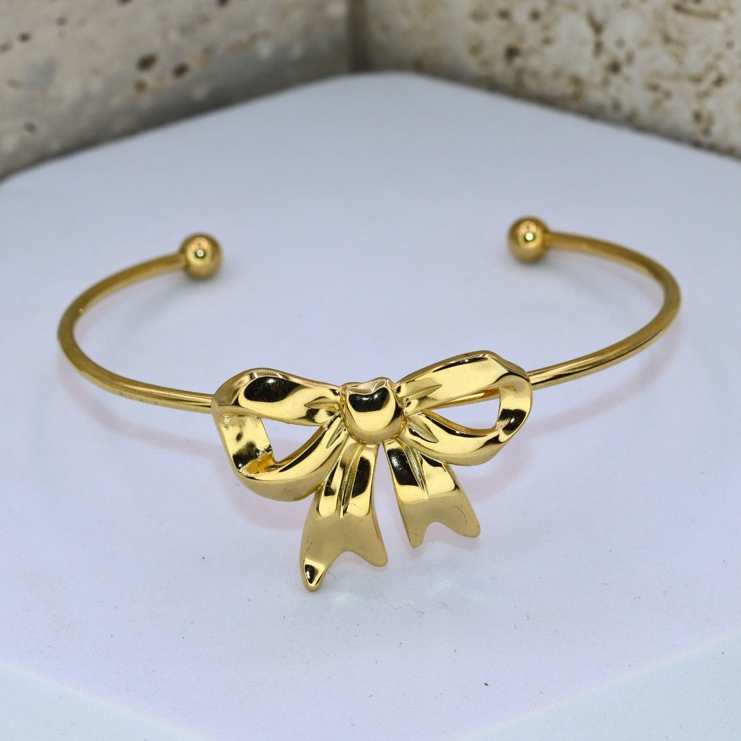 Chunky Bow Cuff Bracelet - Adorn-iq
